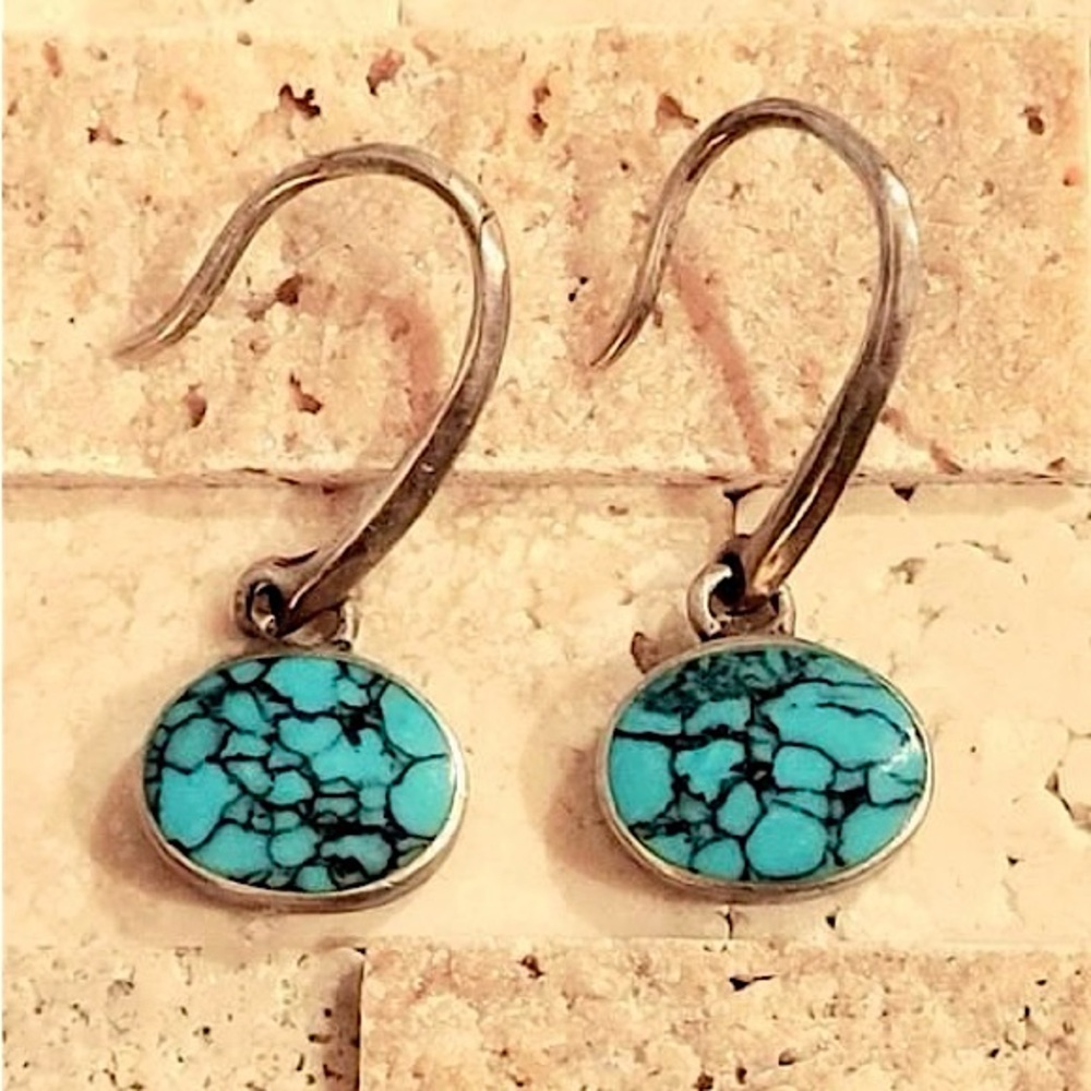 Vintage Southwestern Native American Style Turquoise Sterling Silver Earrings